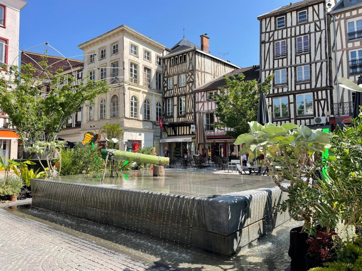 Duplex Cosy 85 M2 Hyper Centre Chalons-En-Champagne Apartment Екстериор снимка